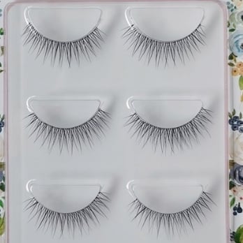 Fine stem transparent stem false eyelashes