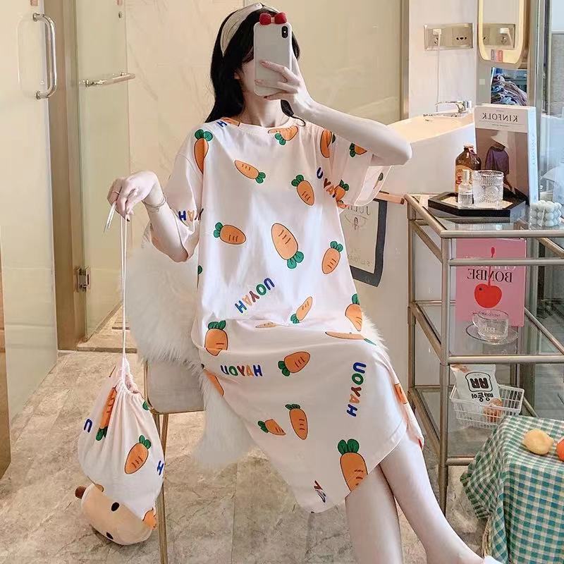 A girl in a sleeping dress with short sleeves