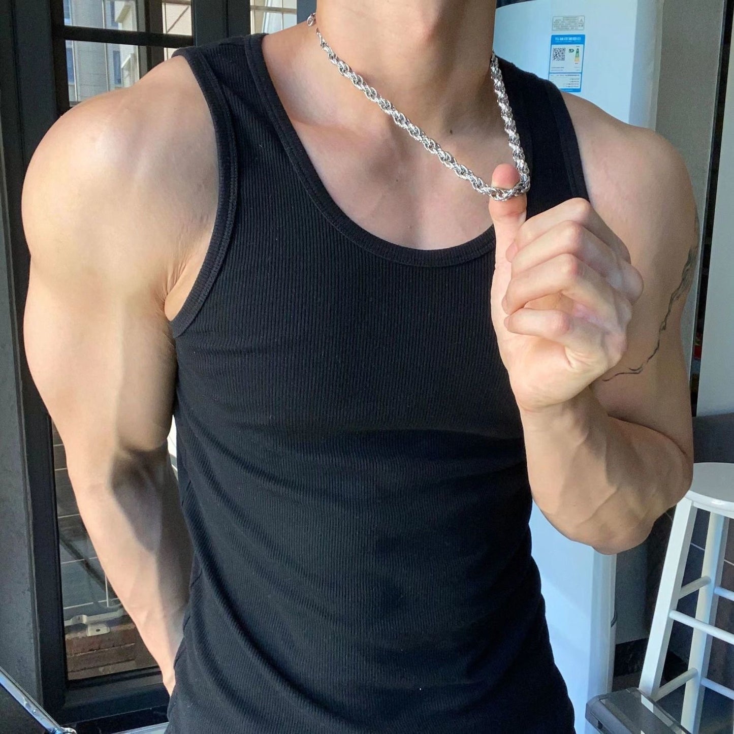 Sleeveless V-necked vest