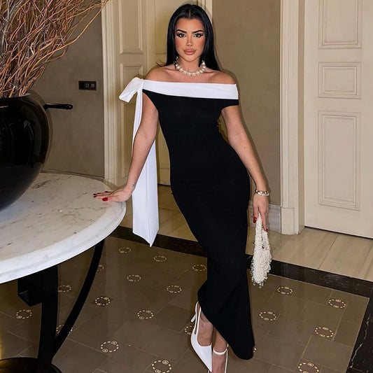 One-shoulder sleeveless figure-hugging dress