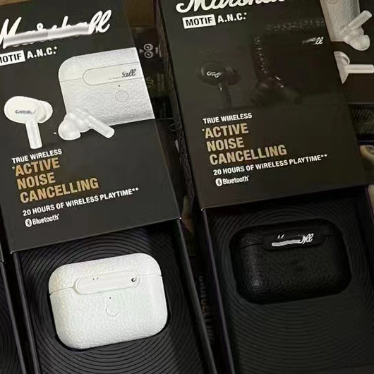 Wireless Bluetooth headphones