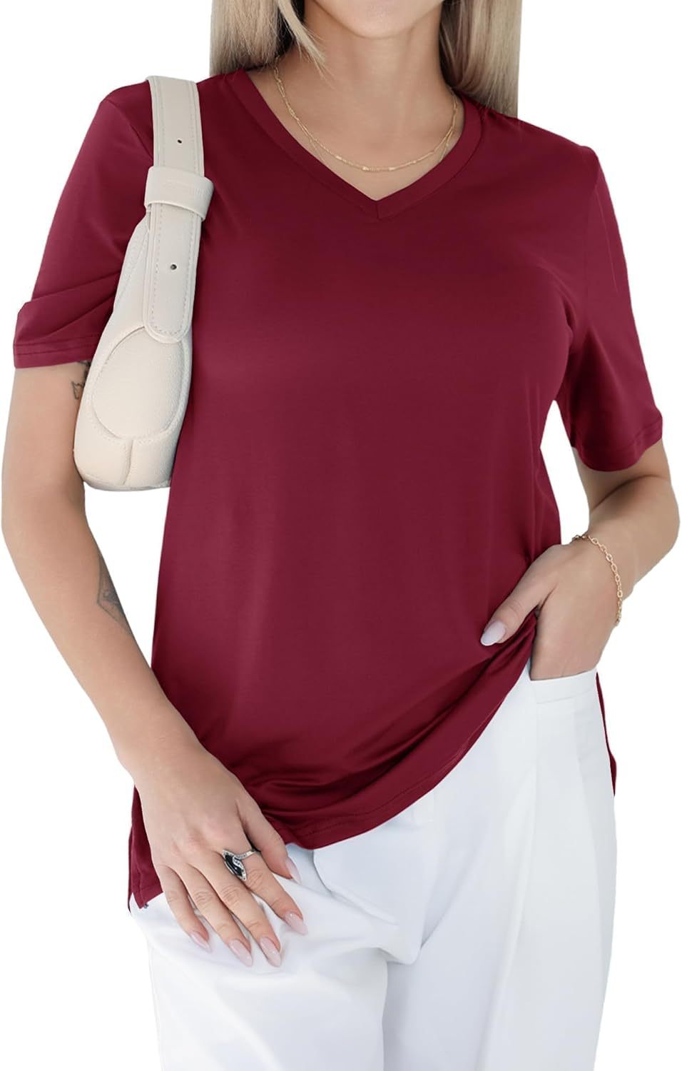 V-neck loose, straight-shoulder short-sleeved T-shirt