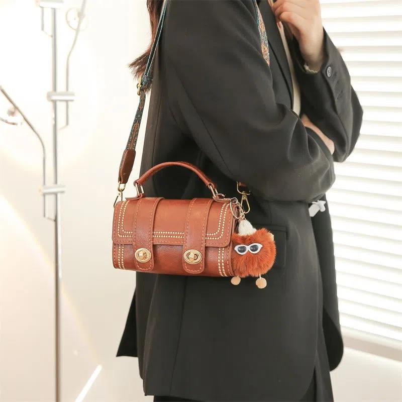 Vintage Handmade Woven Bag Women's Autumn and Winter Homemade diy Material Bag Shoulder Crossbody Bag for Girlfriend