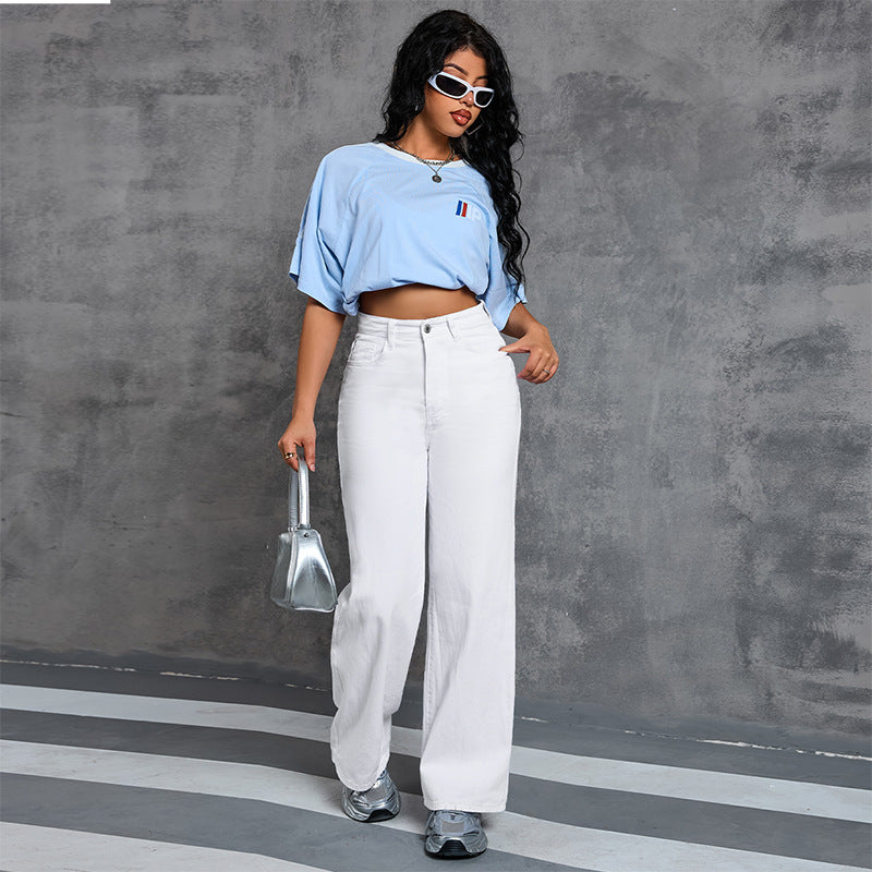 Wide-leg high-waisted jeans