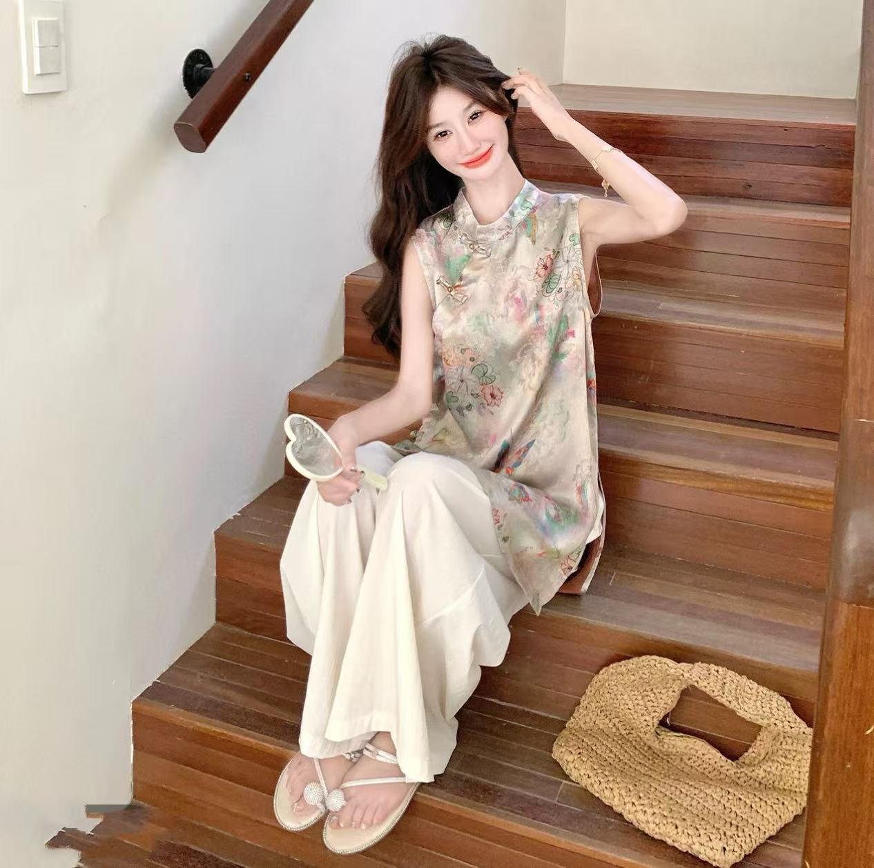 Sleeveless jacquard mid-length cheongsam