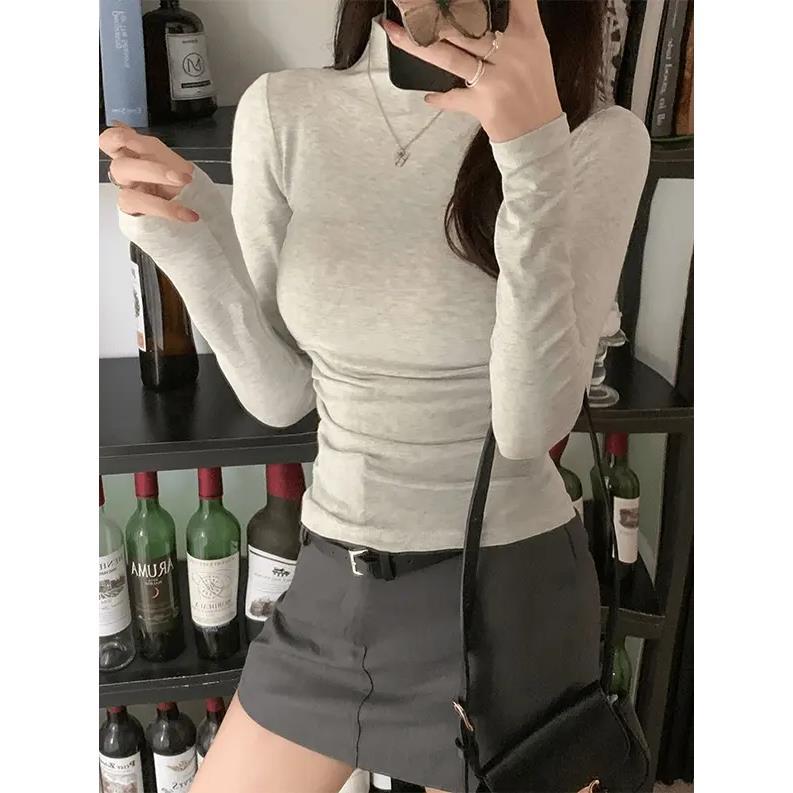 Womens Slim Fit Long Sleeve Pleated Top