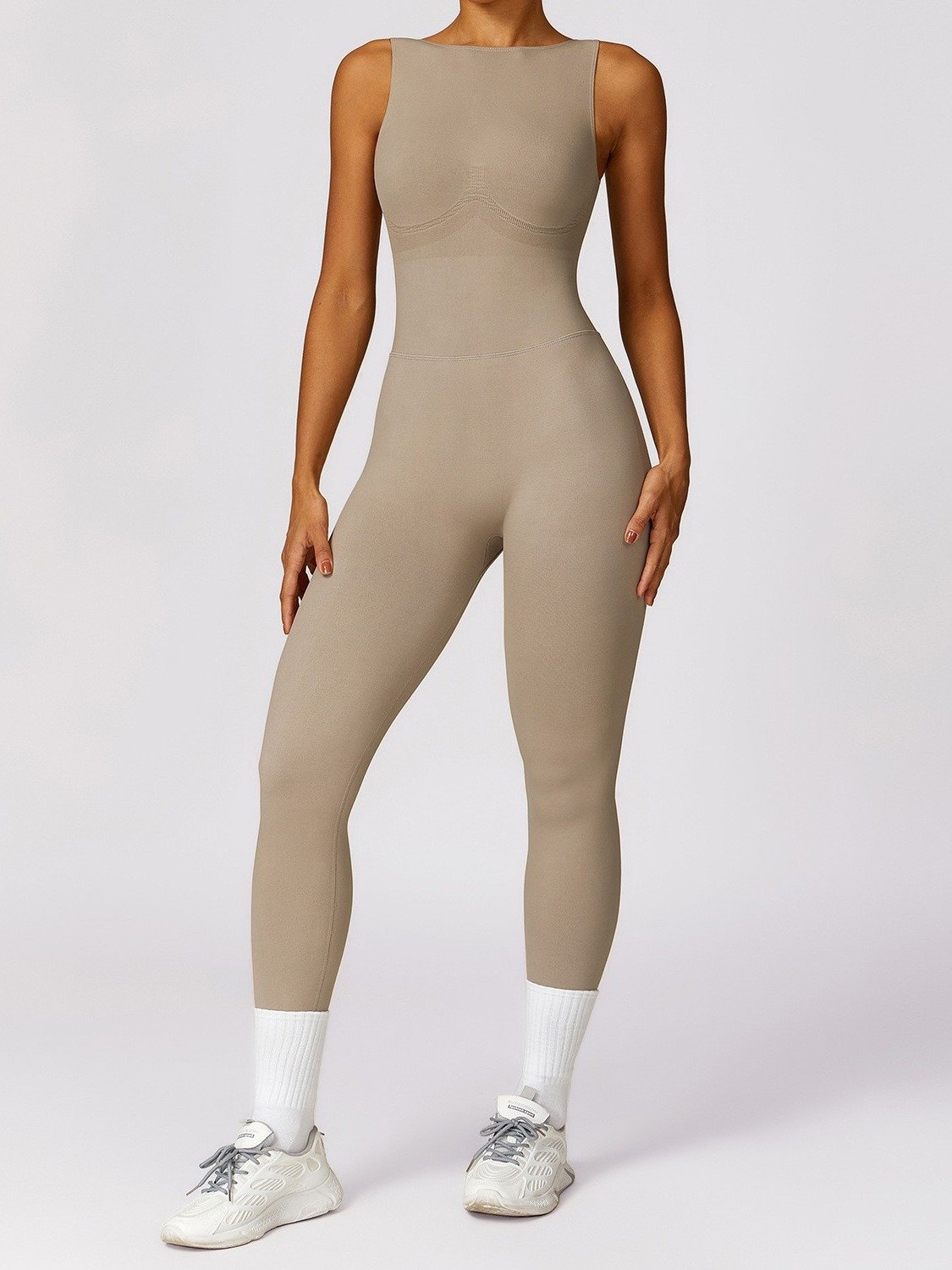 Backless fitness clothing
