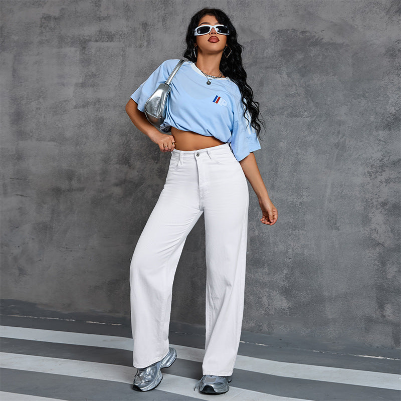 Wide-leg high-waisted jeans