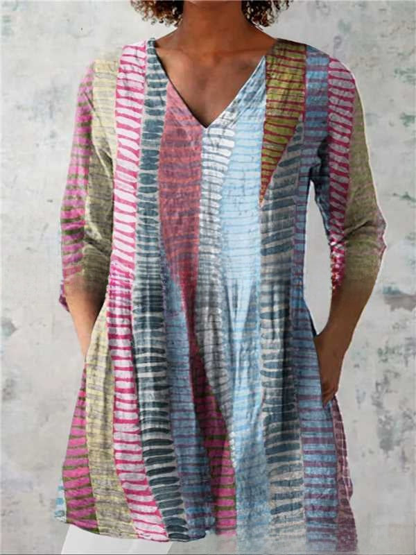 Women's Loose Digital Print V-Neck 3/4 Sleeve Tunic Top