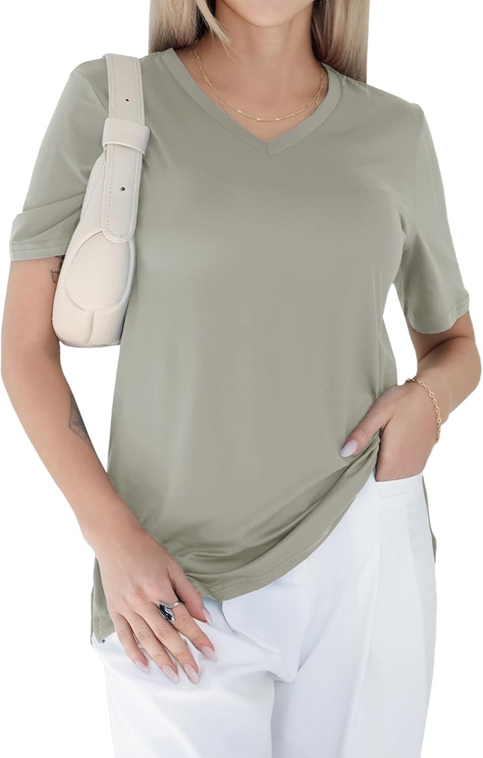 V-neck loose, straight-shoulder short-sleeved T-shirt